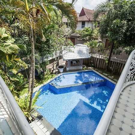 Villa Alexandra Seminyak Kerobokan  Exterior photo