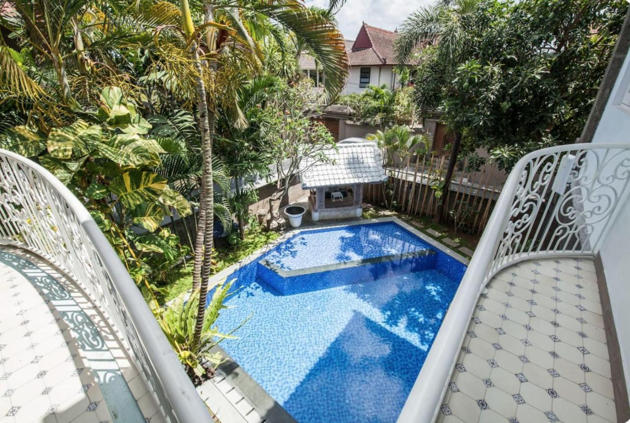 Villa Alexandra Seminyak Kerobokan  Exterior photo